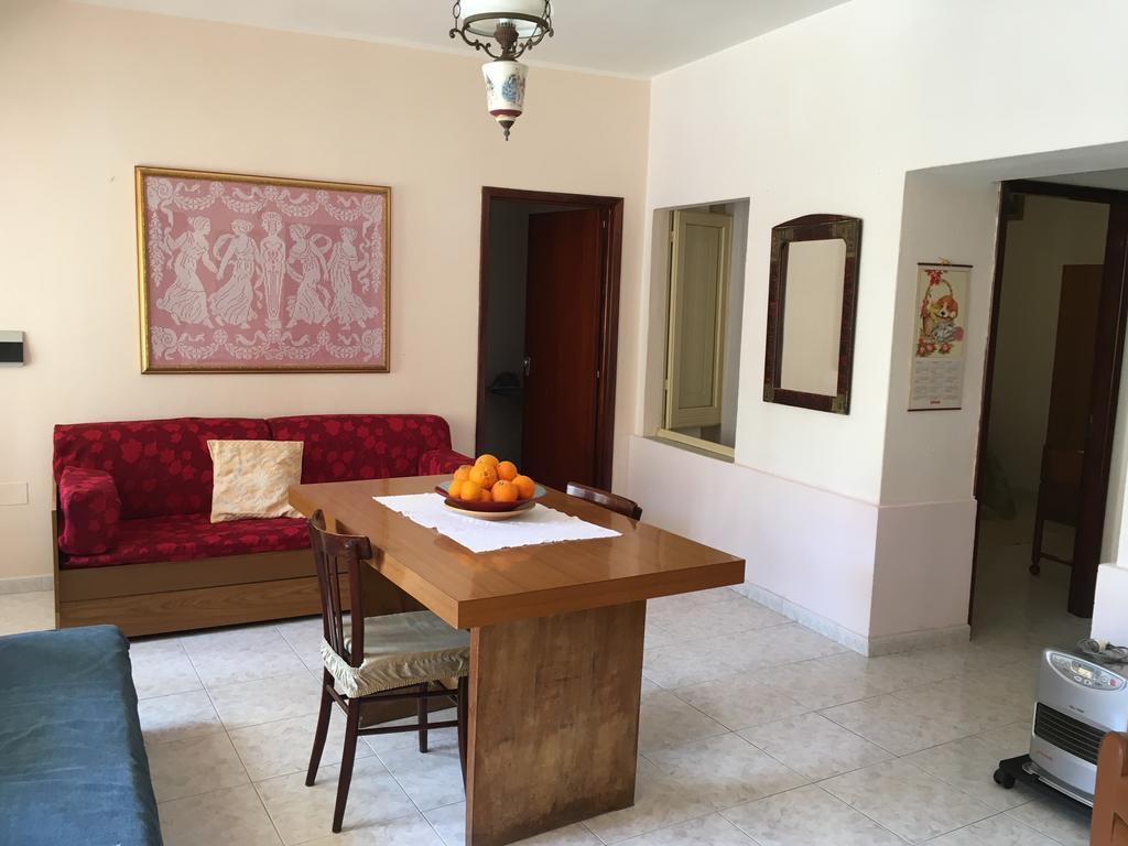 Anna Apartment Villaputzu Buitenkant foto