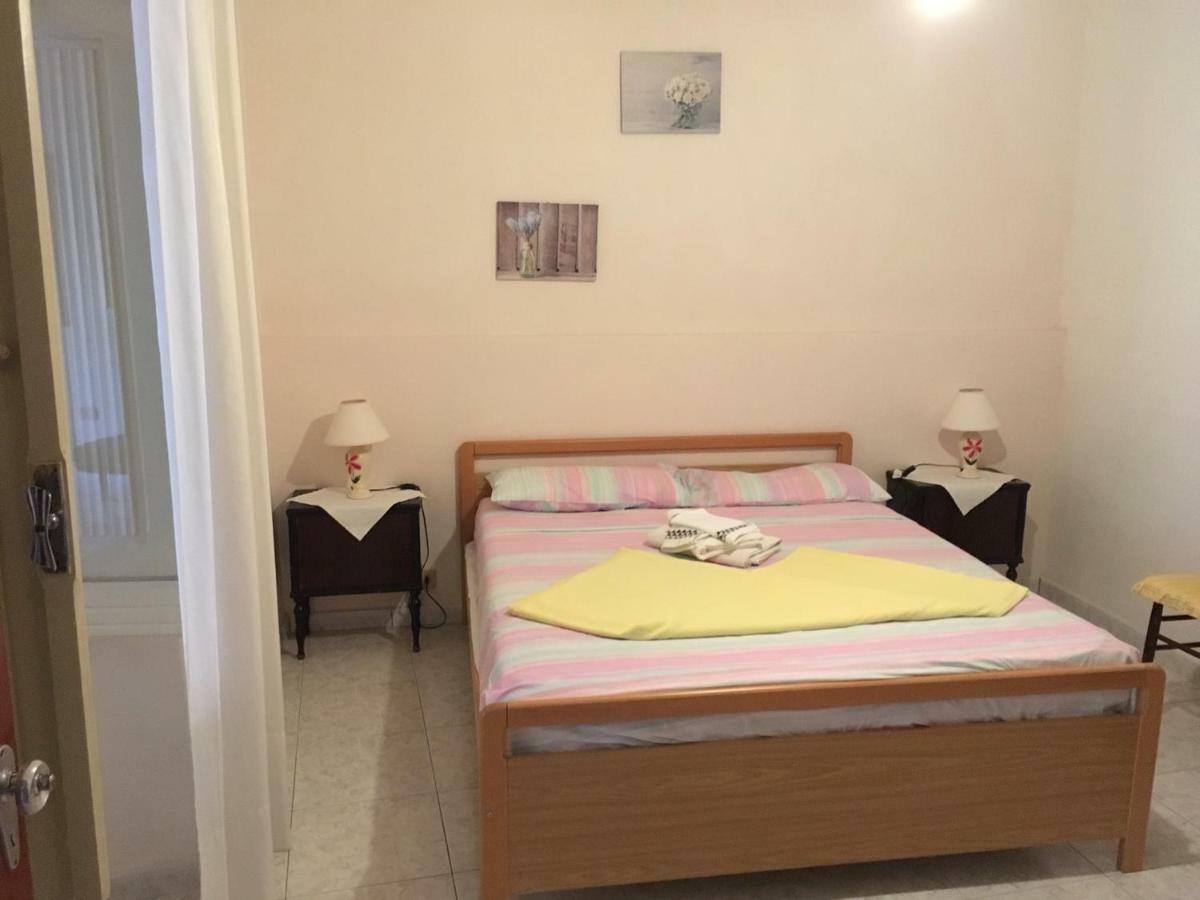 Anna Apartment Villaputzu Buitenkant foto
